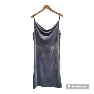 NWT PrettyLittleThing Velvet Cowl Neck Midi Dress Size 12 in Silver